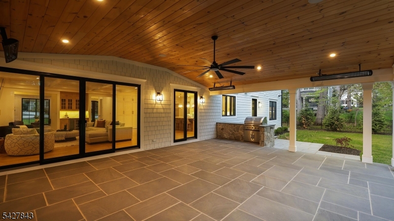 Rolling Hills - Residential