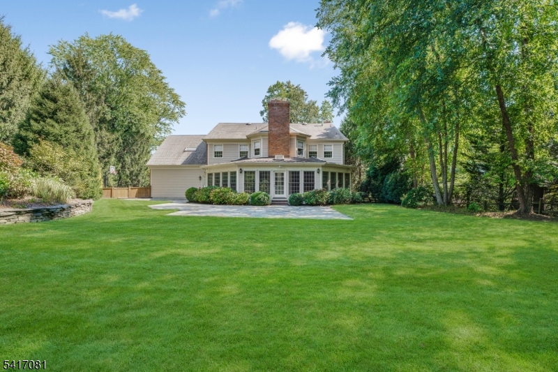 OLD SHORT HILLS - Residential