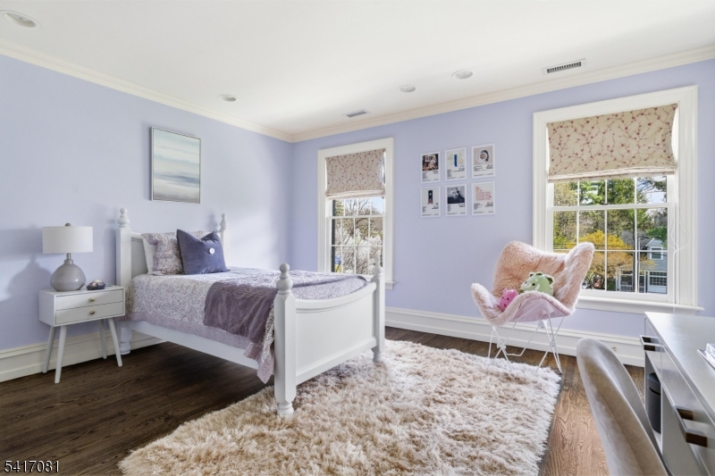 OLD SHORT HILLS - Residential