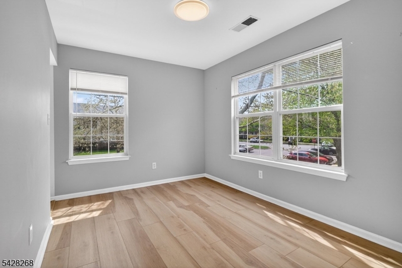 Stratton Meadows - Residential Lease