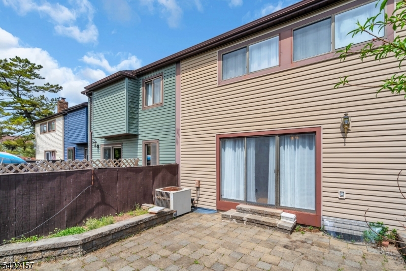 BROOKSIDE SQUARE - Residential