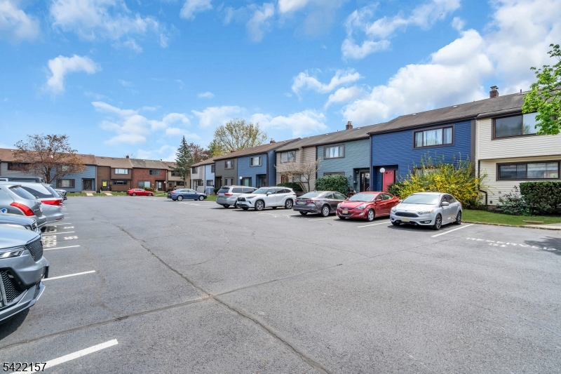 BROOKSIDE SQUARE - Residential