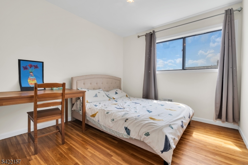 BROOKSIDE SQUARE - Residential