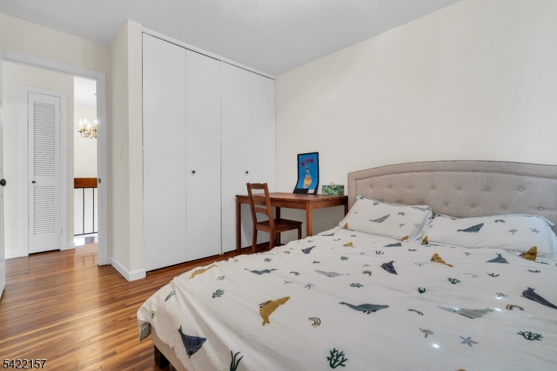 BROOKSIDE SQUARE - Residential