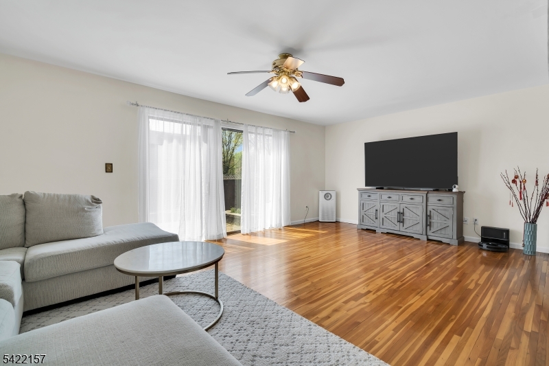 BROOKSIDE SQUARE - Residential