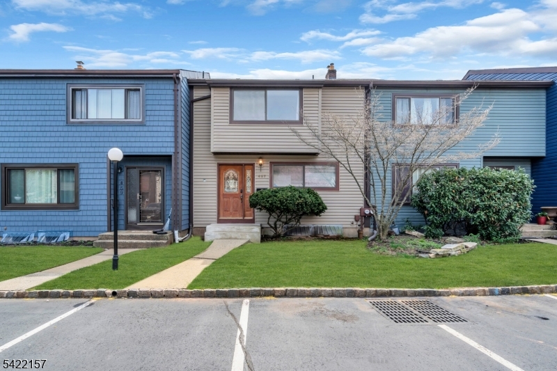 BROOKSIDE SQUARE - Residential