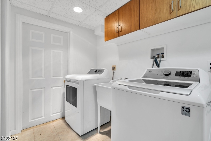 BROOKSIDE SQUARE - Residential