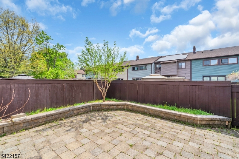 BROOKSIDE SQUARE - Residential