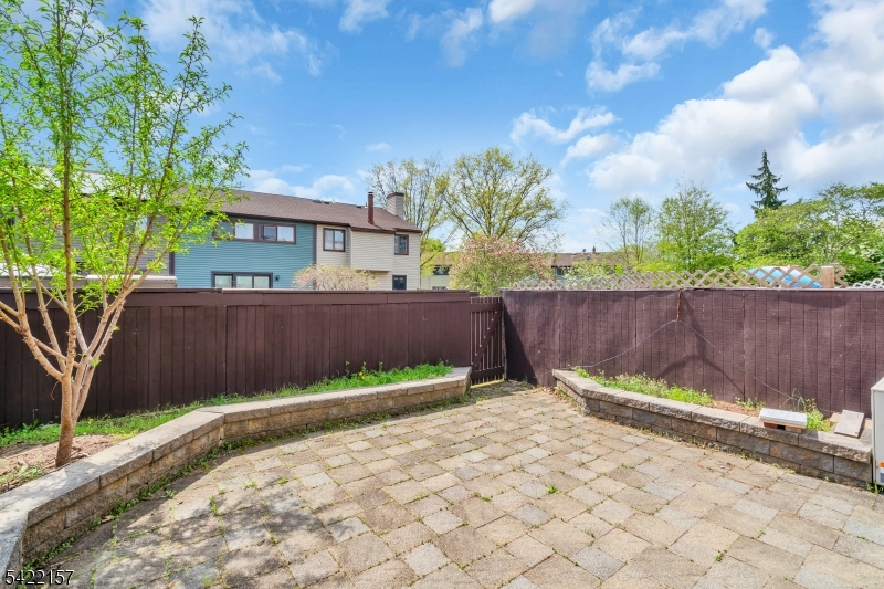 BROOKSIDE SQUARE - Residential