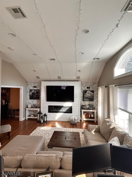 WESTCADWELL - Residential