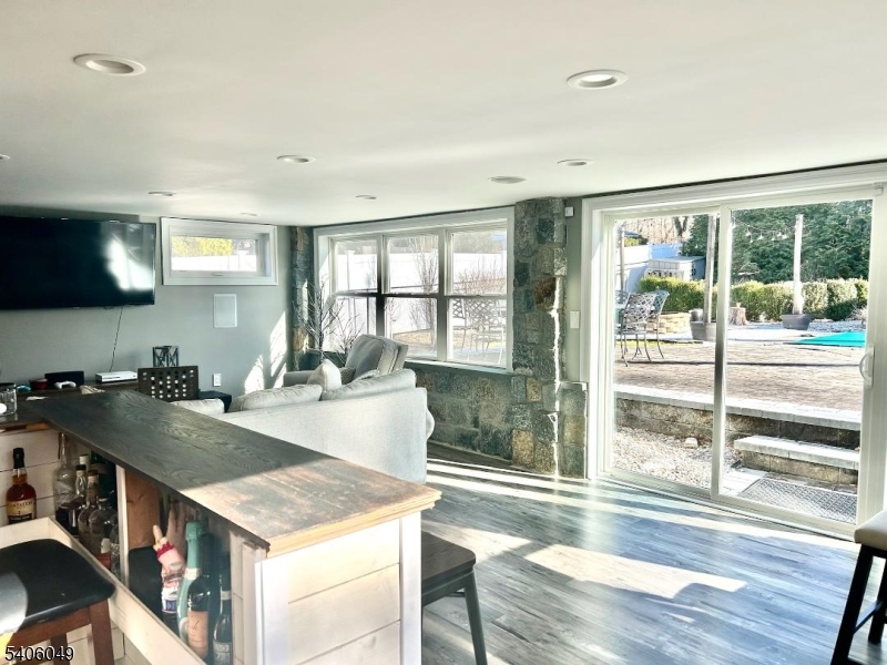 WESTCADWELL - Residential