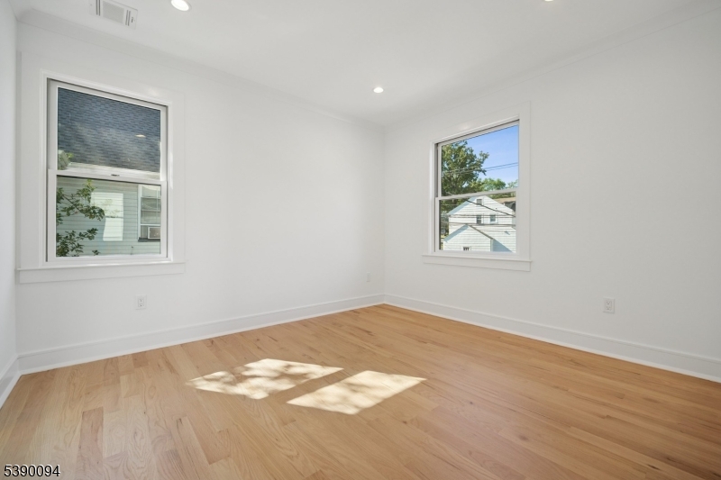 DownTown Millburn - Residential