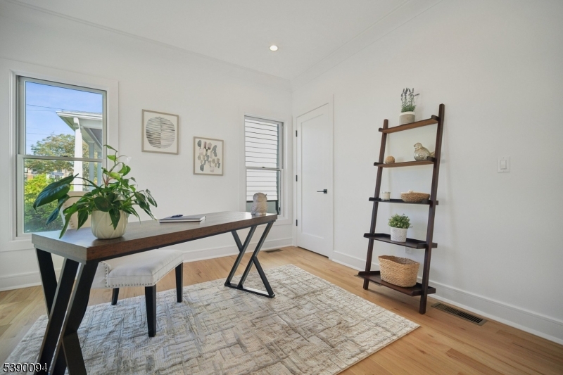 DownTown Millburn - Residential