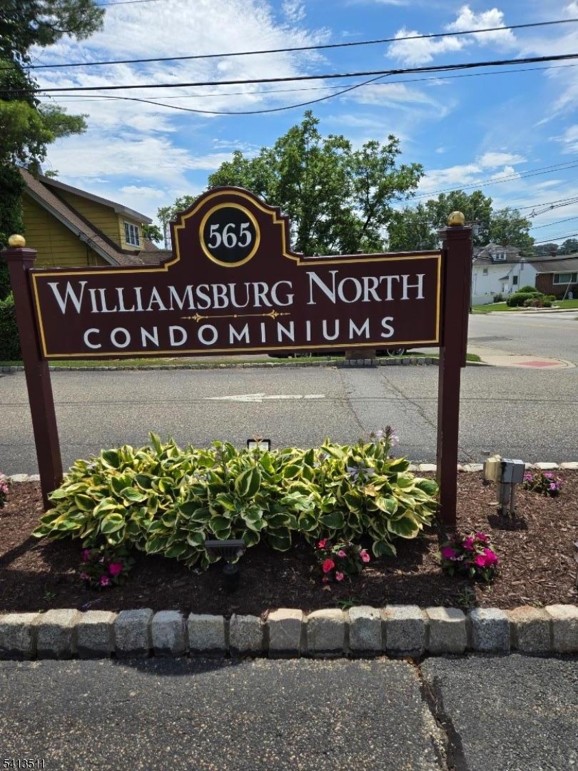 Williamsburg North - Residential Lease