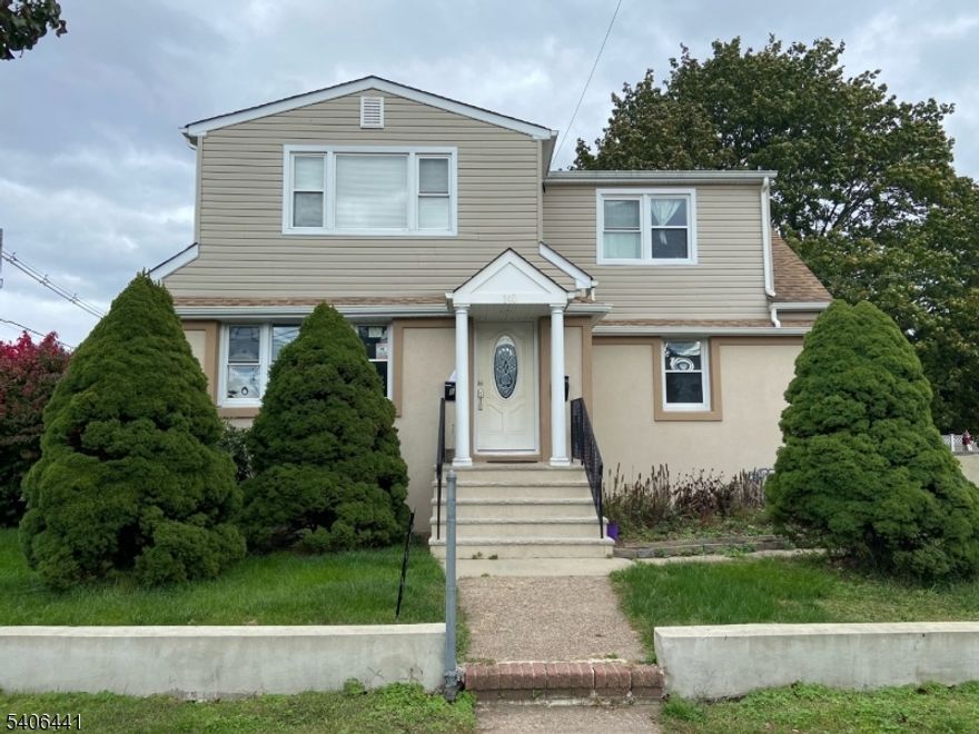 Bright and spacious rental featuring an open-concept living and kitchen area with hardwood floors, recessed lighting, and large windows that fill the home with natural light. Enjoy the convenience of in-unit laundry with additional storage. Two generously sized bedrooms offer great closet space. Central air throughout. Shared use of backyard provides outdoor enjoyment. A place you will be proud to call home. 1 off street parking space. Pets conditional.