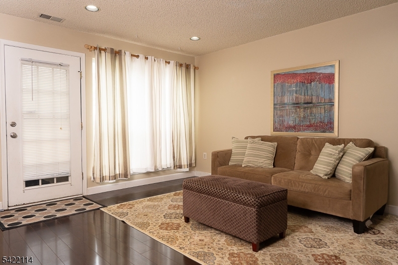 Wynnfield at Somerset - Residential