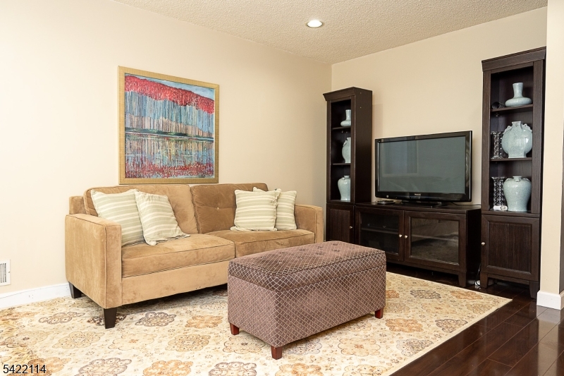 Wynnfield at Somerset - Residential