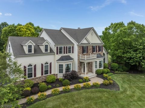 1 Highlands Way, Lopatcong Twp., NJ 08865 - #: 3908218