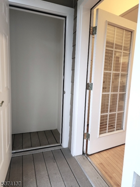 Rocky Hill Condominiums - Residential Lease