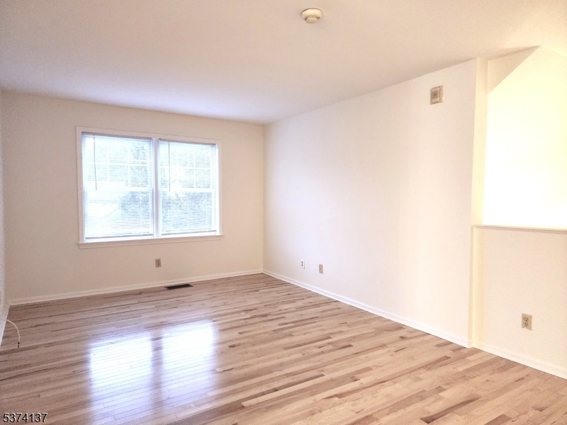 Rocky Hill Condominiums - Residential Lease