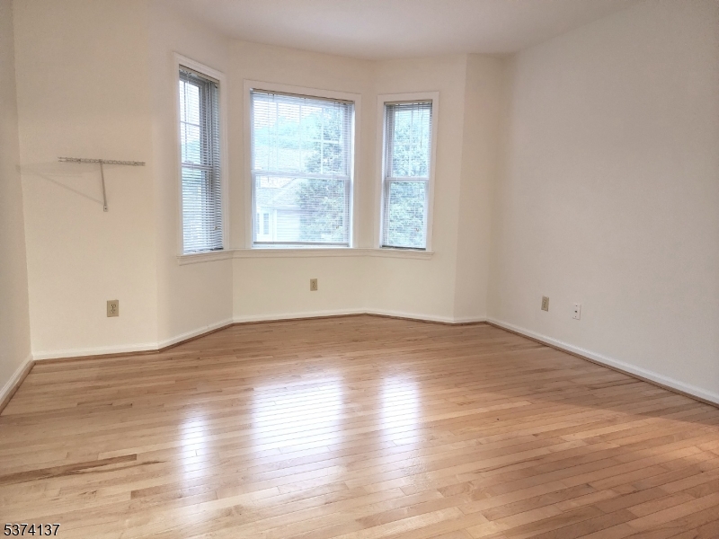 Rocky Hill Condominiums - Residential Lease