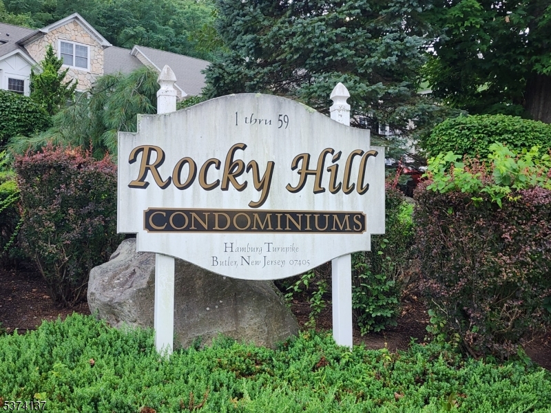 Rocky Hill Condominiums - Residential Lease