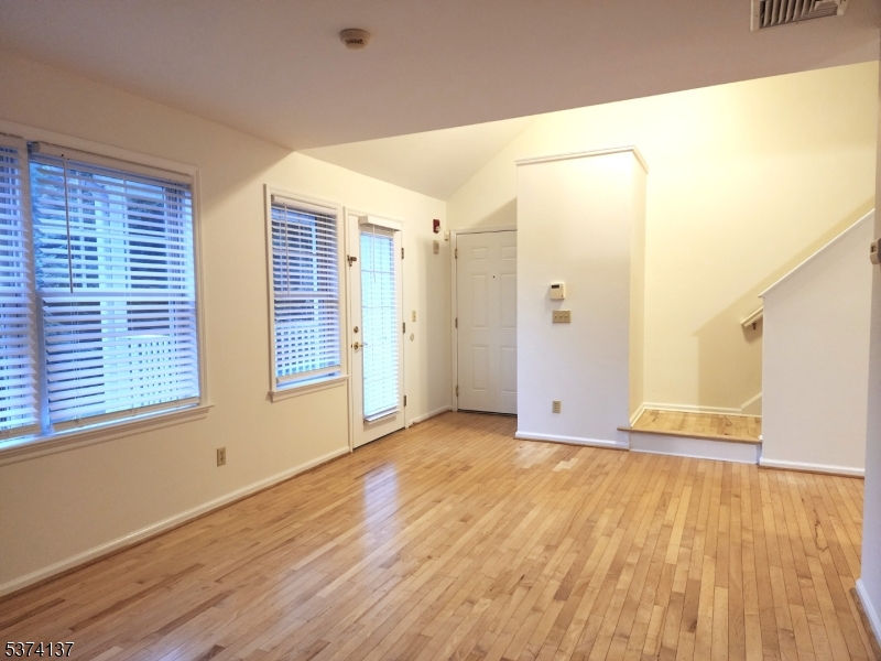 Rocky Hill Condominiums - Residential Lease