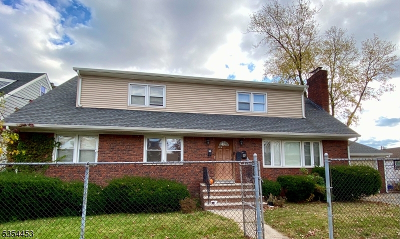 32 Bayard Pl