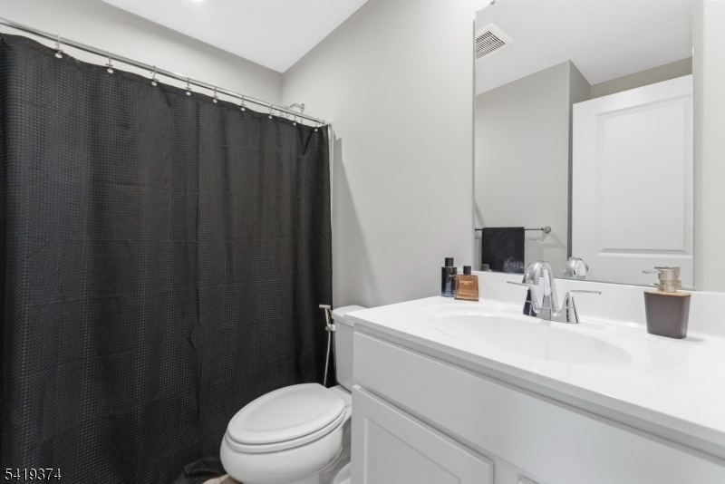 Hawk Pointe/Natures Legacy - Residential