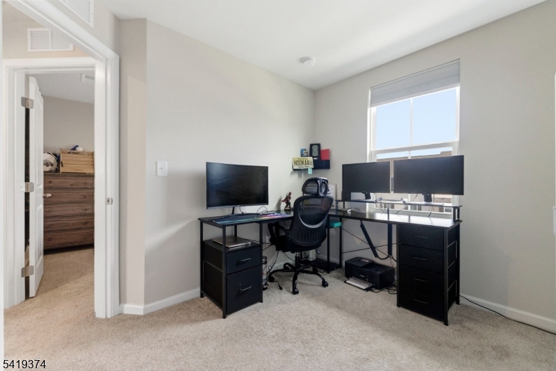 Hawk Pointe/Natures Legacy - Residential