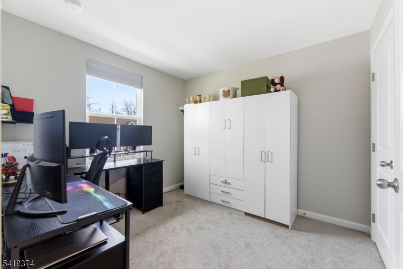 Hawk Pointe/Natures Legacy - Residential