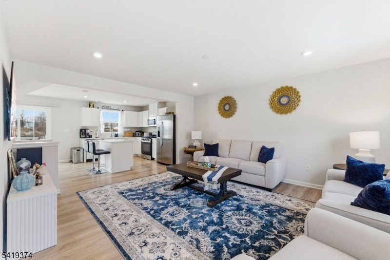 Hawk Pointe/Natures Legacy - Residential