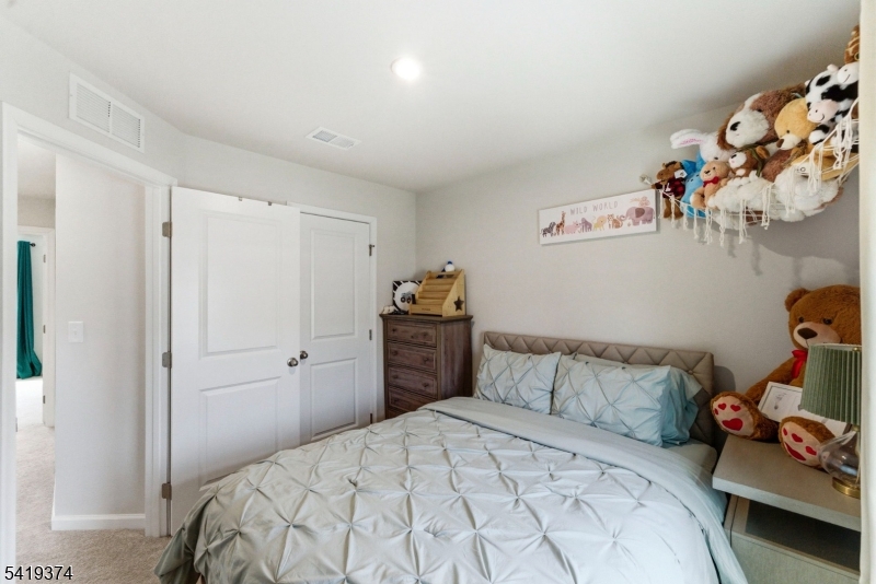 Hawk Pointe/Natures Legacy - Residential