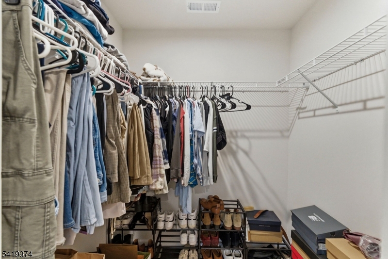 Hawk Pointe/Natures Legacy - Residential