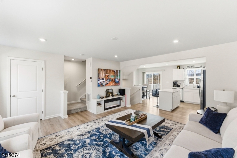 Hawk Pointe/Natures Legacy - Residential