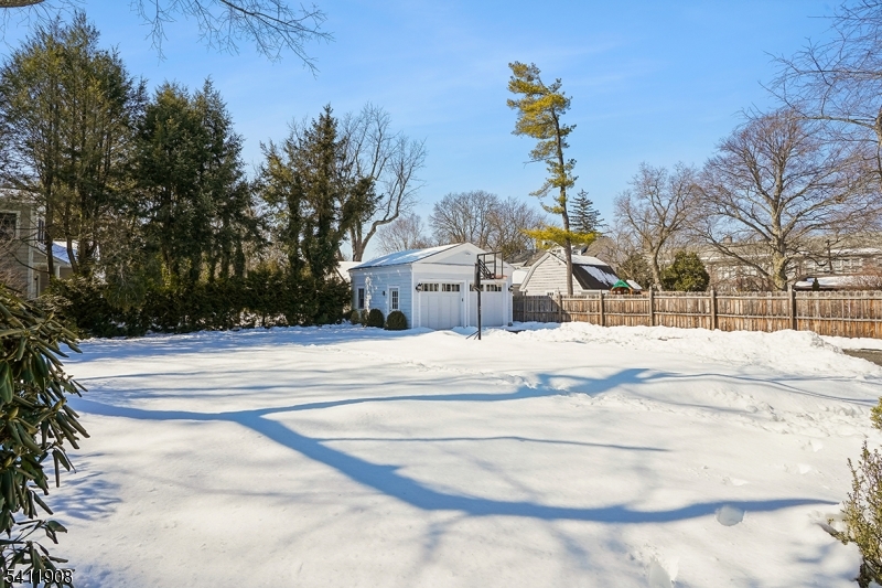 Near Town - Residential