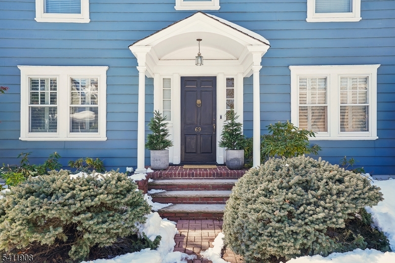 Near Town - Residential