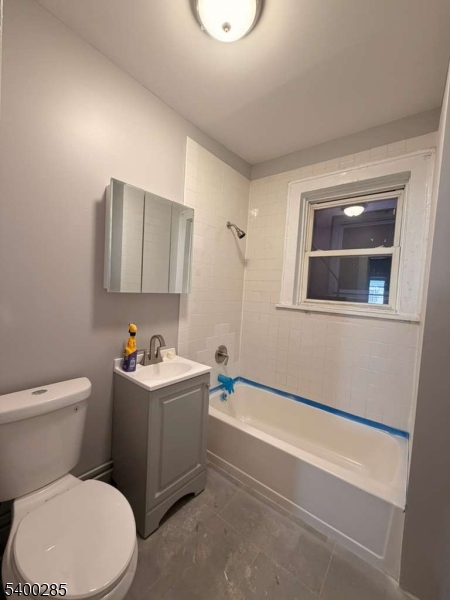 ELIZABETHPORT - Residential Lease