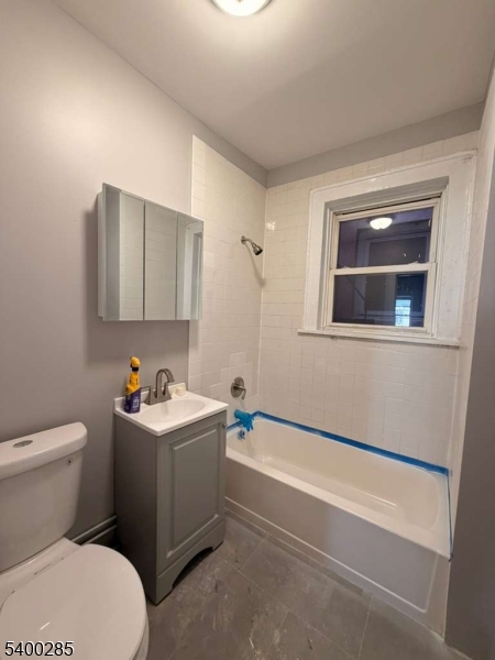 ELIZABETHPORT - Residential Lease