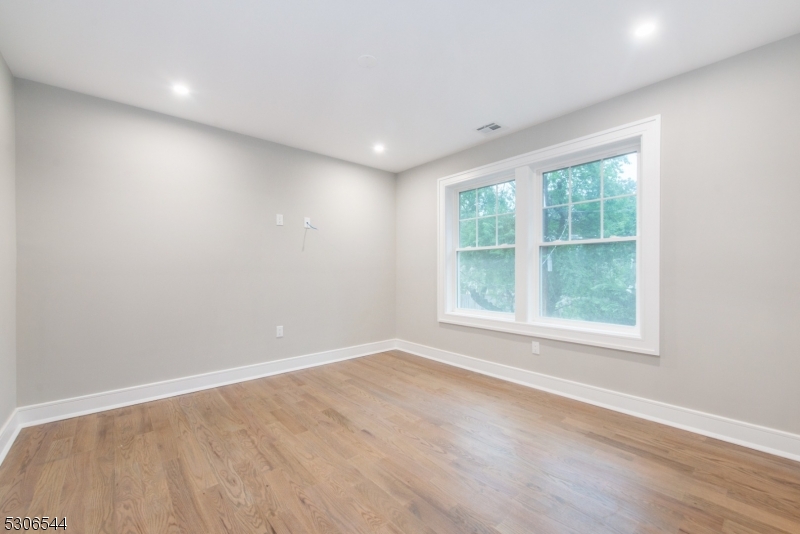 Upper Montclair - Residential