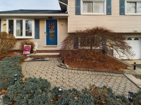 70 Sanford Dr, Randolph Twp., NJ 07869 - #: 3941098