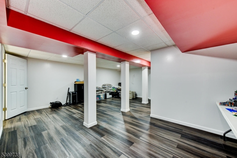 Pine Ridge Village - Residential