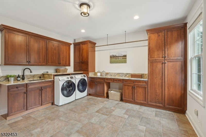 Hartshorn - Residential