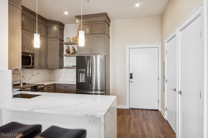 Skyview at Carriage City - Residential