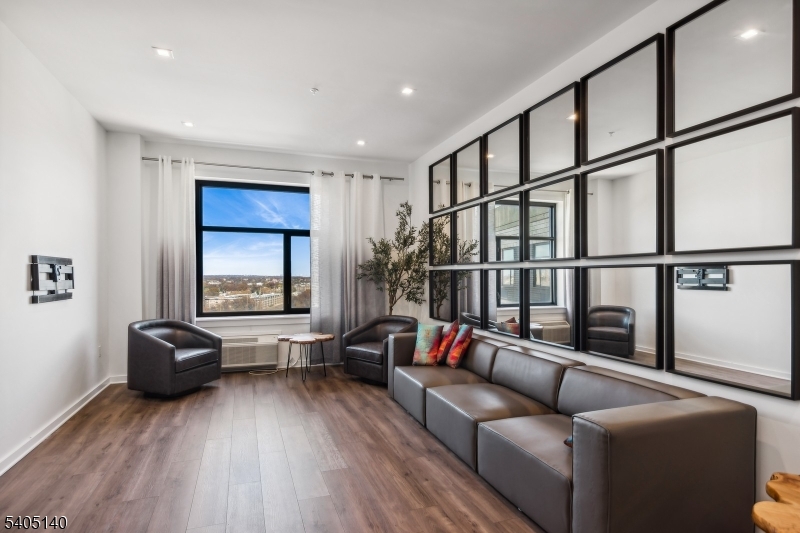 Skyview at Carriage City - Residential