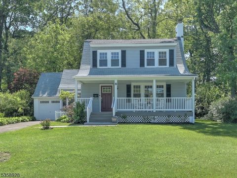 8 Woods End Rd, West Orange Twp., NJ 07052 - #: 3964134