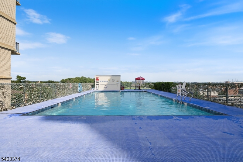 Devonshire - Residential