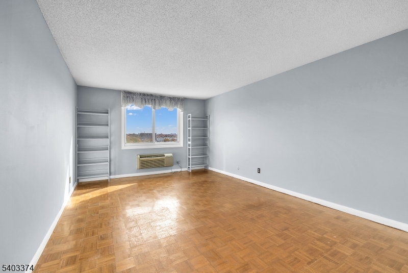 Devonshire - Residential