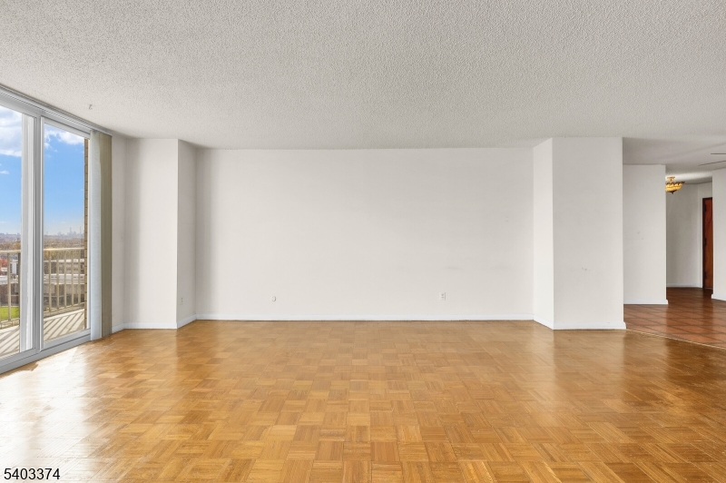 Devonshire - Residential