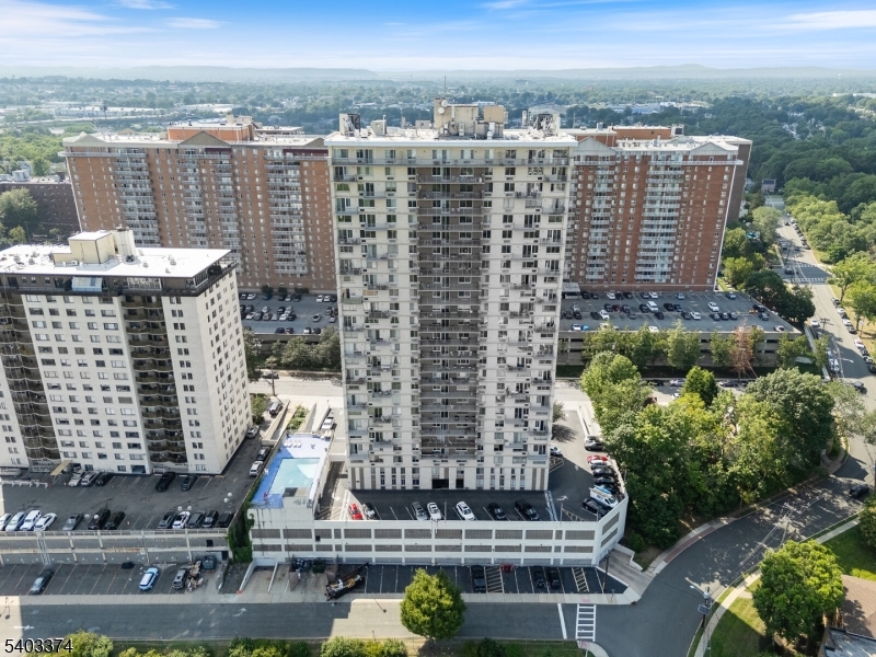 Devonshire - Residential